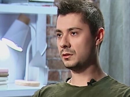 Продуцентът на Денис Теофиков зарязал жена си и започнал връзка с Малката