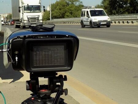 Антирекорд: Шофьор вдигна 213 км/ч на Околовръстното в София