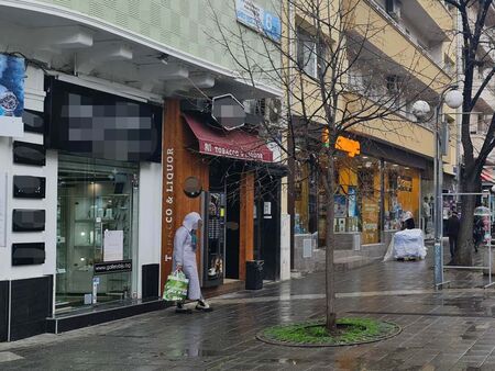 Бургазлията Иван Ковачев се запаси с цигари за година, обра денонощен магазин на "Александровска"