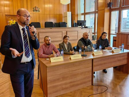 Форум посветен на вредното влияние от наркотичните вещества се проведе в Районен съд в Бургас