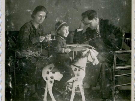 Историческият музей в Поморие подготвя изложба „Изявени творци на фотографията в Анхиало през ХХ в.”