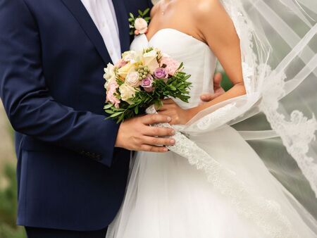 9 двойки сключват брак на 23.03.2023 г, бургазлийка става американска снаха