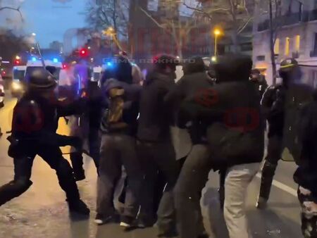 Нови сблъсъци в Париж, Макрон ще се опита да успокои обществения гняв