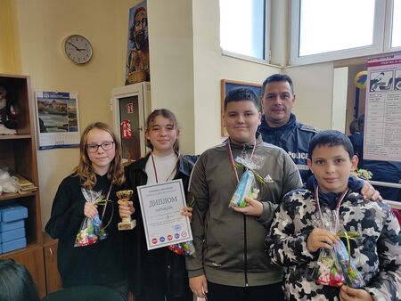 Отборът на училище „Любен Каравелов” в Несебър спечели викторината по безопасност на движението