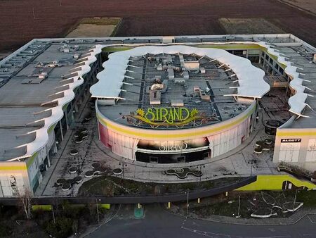Фалиралият мол „Странд“ в Бургас има нов собственик – „Метро груп“ ЕООД