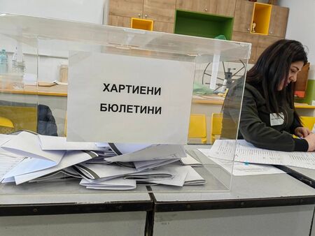 Сигнал до РИК от Царево: Представител на Промяната разкри вота на гласоподавател