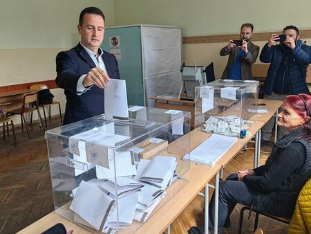 Жечо Станков: Гласувам за бъдещото развитие на Бургас и региона