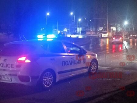 Поредна гонка с мигранти в Бургас. 20-годишен се заби в ремарке на ул. „Одрин“, не успя да избяга от полицаите