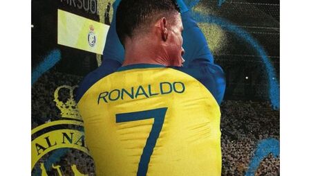 Роналдо с 2 гола при победа на Ал-Наср