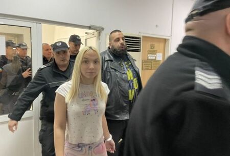Чеченеца, Куката и Емили остават за постоянно в ареста