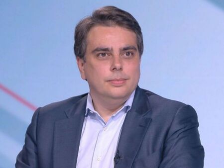 Асен Василев: Ако се коалираме с ГЕРБ, на следващите избори „Възраждане” ще са първи