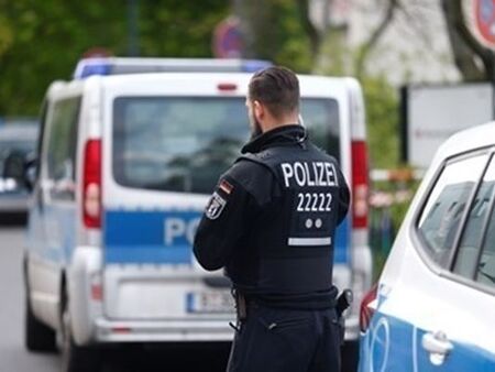 Полицаи в Берлин удушиха българин при брутален арест