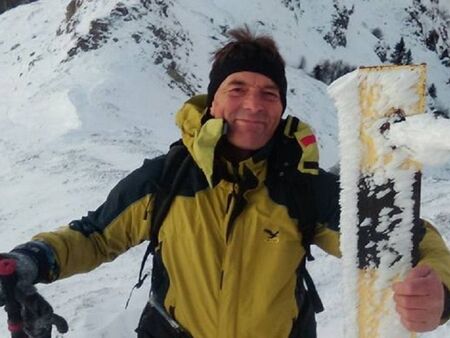 Извънредно! Алпинисти загинаха в Хималаите, българин се спаси по чудо