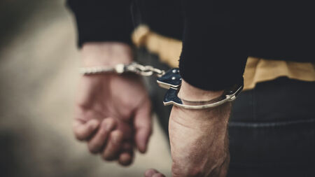 Постоянен арест за обвиняемия за убийството на съпругата си в Перник