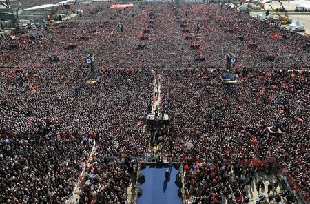 Над два милиона души на митинг на Ердоган в Истанбул