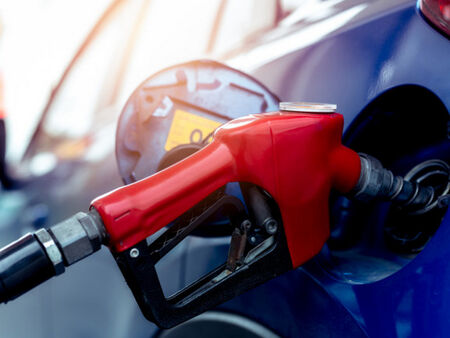 България в топ 6 на най-качествените горива в Европа, цените падат