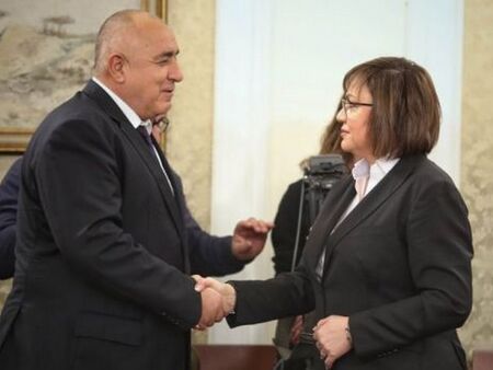 Корнелия Нинова настоява БСП да получи и министерския пост в Министерството