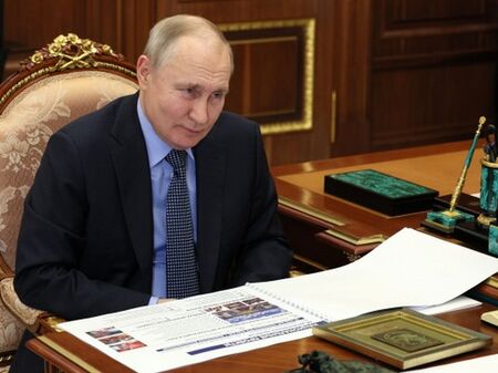 Доверието на руснаците в Путин остава над 80%