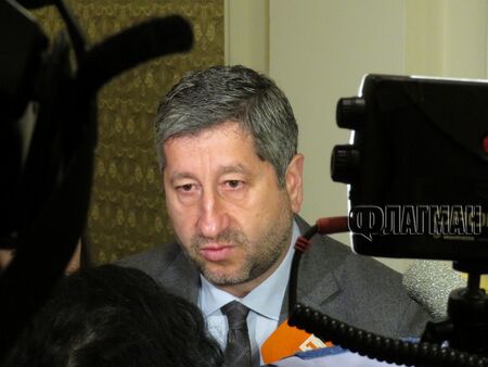 Христо Иванов заяви, че вече няма време за ревизии в договорената вече ротационна формула за правителство
