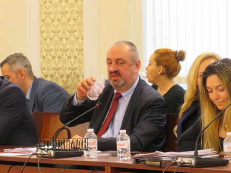 Сарафов удари на камък във ВСС за „разжалването“ на Ясен Тодоров