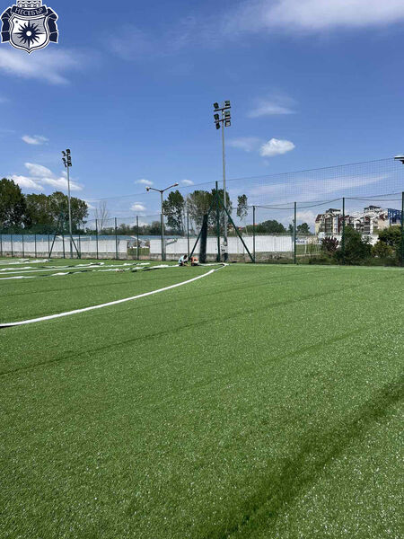 Приключва ремонтът на игрището на градския стадион в Несебър