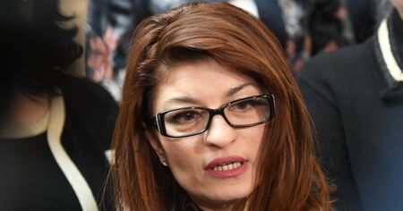 Десислава Атанасова: Нямаме планове да прекратим общото управление с ПП-ДБ след местните избори