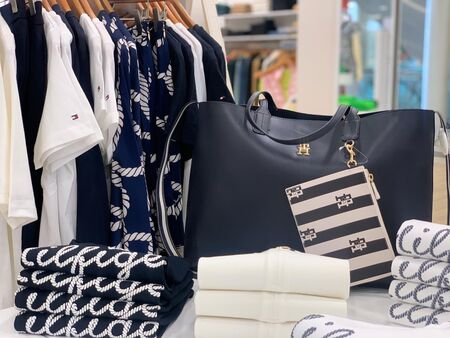 Новата колекция на Tommy Hilfiger вече е в официалния корнер на бранда в Бургас