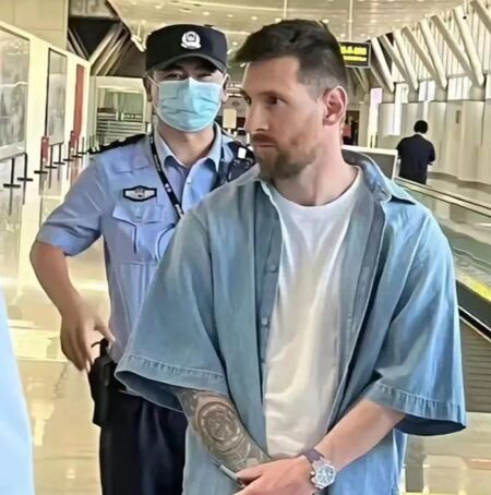 Задържаха Лионел Меси на летището в Пекин