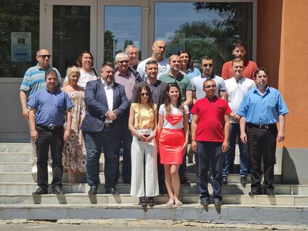 БСП-Бургас с пример за местна структура – организира обучителен семинар за млади преди местния вот