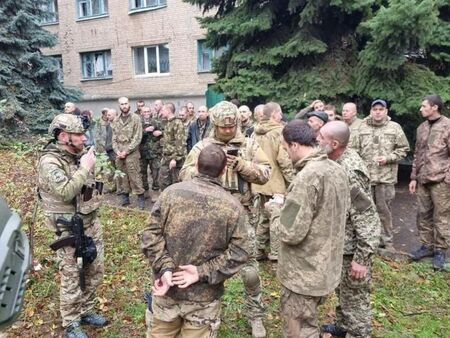 Ужас! Пияни руснаци кастрирали украински военнопленници