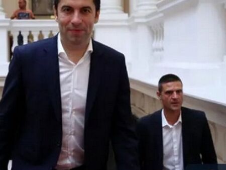 Охранител на Кирил Петков стана зам.-вътрешен министър