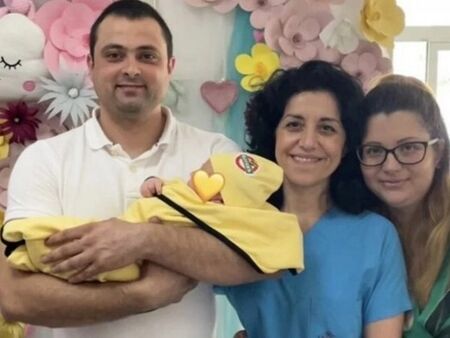 Бебе гигант 5,150 кг се роди в Пловдив