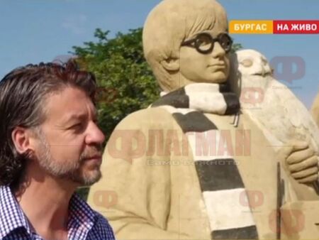 Скулптори от три държави правят чудеса в парк Езеро до
