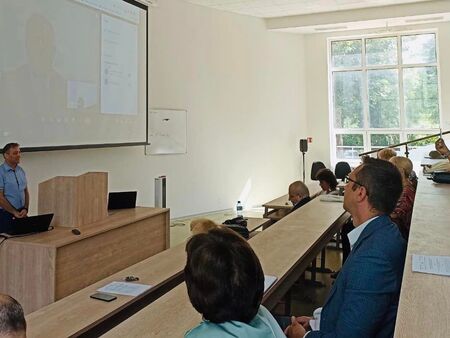 Учени от 7 държави за 19-ти път заседаваха в Университет „Проф.  д-р Асен Златаров“