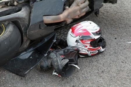 Мотоциклетист загина при удар в стена на пътя Малко Търново - Бургас