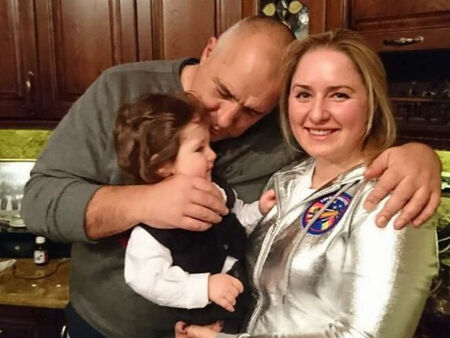 Защо дъщерята на Бойко Борисов 10 години не работеше