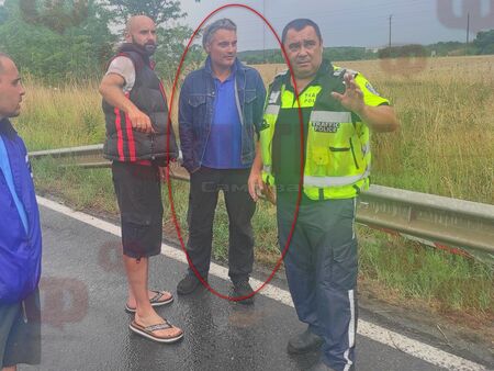 Вижте шофьора на крана, който предизвика голямата тапа на пътя за Созопол, известен бизнесмен от Бургас е!