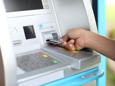 Ще се притесните от тази новина за банкоматите в България