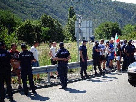 Предприети са мерки по охрана на мероприятието с цел недопускане