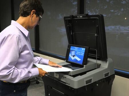 С тези скенери изборите щели да бъдат най-после честни?