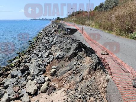 От два месеца заданието събира прах върху бюрата в министерството