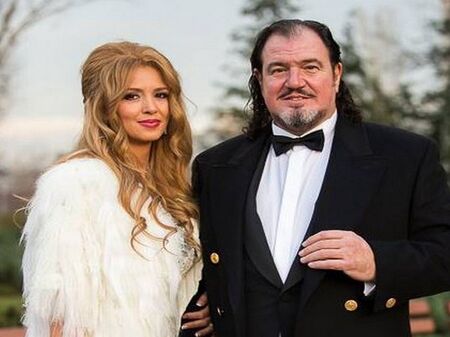 Парите са за издръжка на семейството му  Милионерът Добромир Гущеров