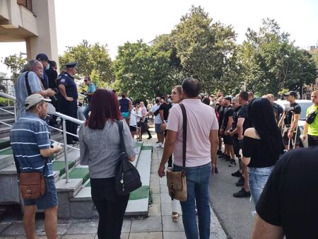 Очаква се днешният протест да е един от най мащабните за