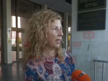 Динко Вълев загази заради клипа с просяка, прокурор от Бургас заговори за 8 години затвор