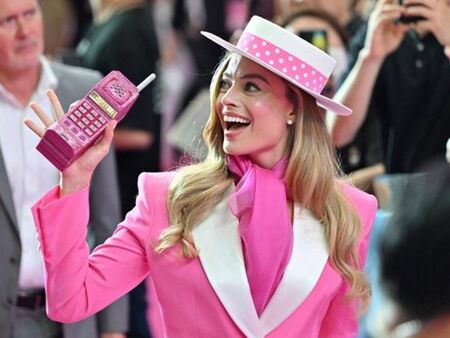 "Барби" събра повече от 1 млрд. долара от продажба на билети