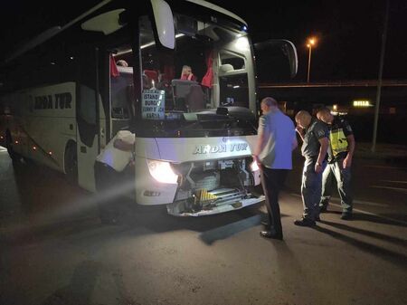 Пострадалият е с наранявания на левия крак и лявата ръка