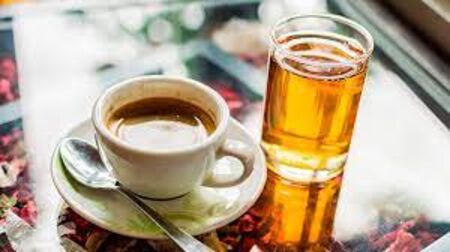 Традициите не са това, което бяха - британците вече пият повече кафе, отколкото чай