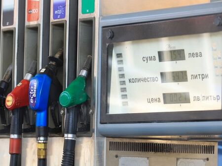 Продължава скокът на цените на горивата