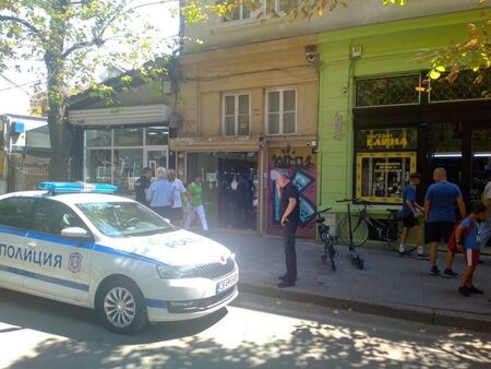 Предотвратиха опит за обир на златарски магазин в центъра на Русе