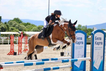 Младият талант Анабел Стайкова с престижно класиране на Държавното първенство за пони ездачи